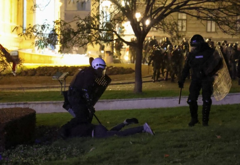 Majka studenta iz Kragujevca: Sin mi je uhapšen u Beogradu, ne znam gdje je, ni šta se dogodilo