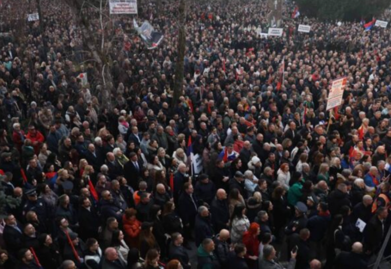 U podne miting podrške zaštiti i odbrani Srpske ispred NS RS u Banjaluci