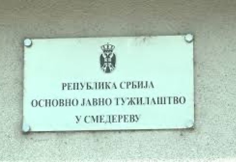 Određen pritvor osumnjičenom da je prijetio smrću sinu i ženi