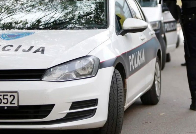 Pretukli i opljačkali čovjeka, među razbojnicima i policajci