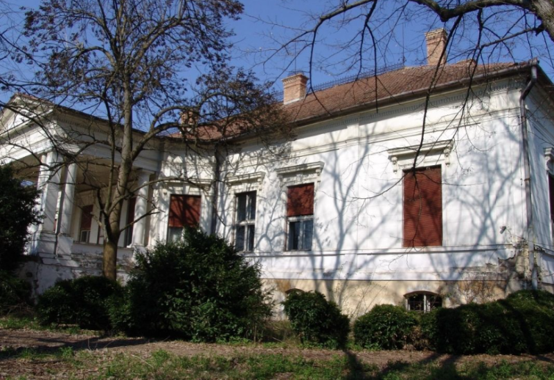 Čumetova kćerka kupila dvorac Dunđerskih po cijeni stana u Beogradu: Šta će putarskoj firmi kulturno dobro i kako će država da ga štiti