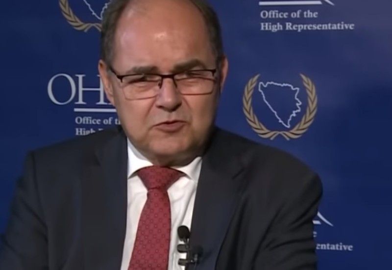 Mediji: Šmit će do ponoći reagovati na Zakon o nepokretnoj imovini u Srpskoj?