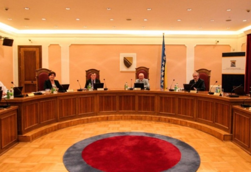 Oglasili se iz Ustavnog suda BiH: Osuđujemo odluku NSRS – Knežević na bolovanju