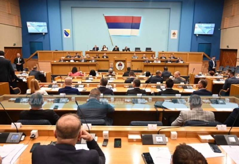 Narodna skupština RS: Po hitnom postupku o Ustavnom sudu BiH i vetu Cvijanovićeve
