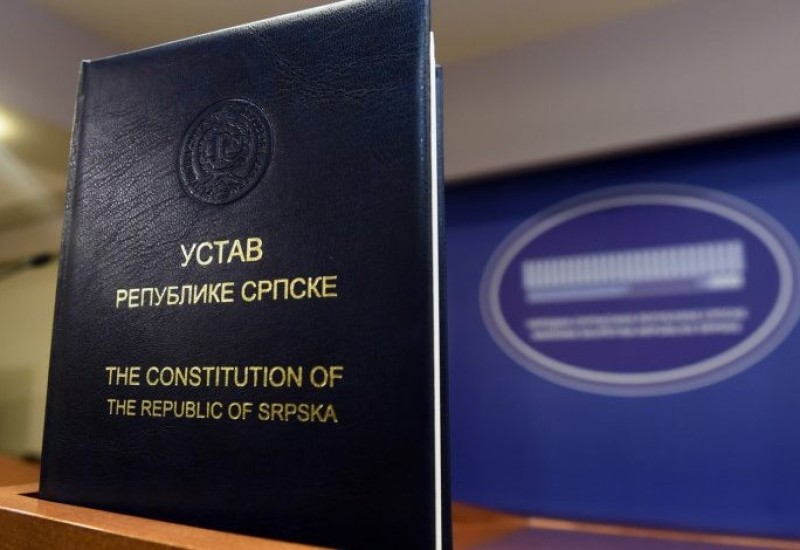 Danas 34 godine od proglašenja prvog Ustava Republike Srpske
