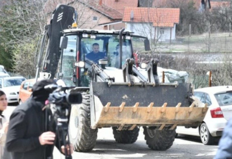 Da srce pukne! Poznato zašto je bager ispred kuće gdje je nestala mala Danka