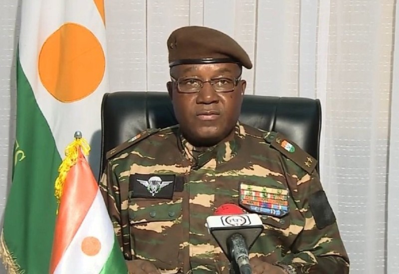 General se proglasio vođom Nigera (VIDEO)