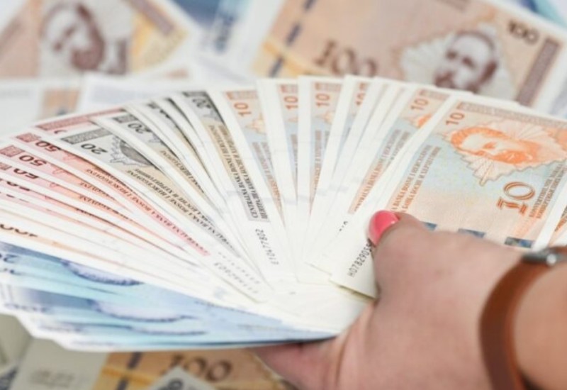 Dijaspora šalje šakom i kapom: Koliko se novca slilo u BiH za tri mjeseca