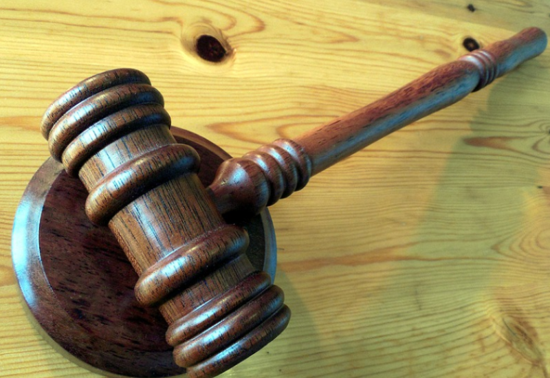 PRIJEDOR: Podignuta optužnica protiv muškarca zbog povrede tri lica automobilom