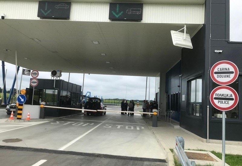 Pojačan saobraćaj na više graničnih prelaza, moguće gužve na ulazu u BiH