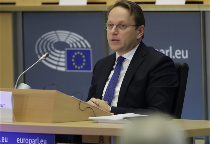 VARHELJI: Zadovoljan sam radom institucija BiH u procesu upravljanja migracijama