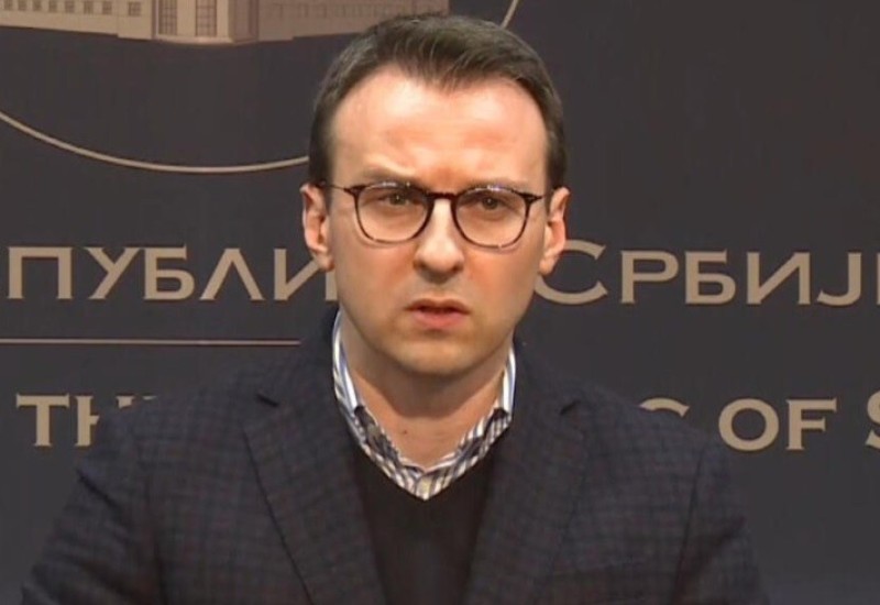 PETKOVIĆ: Vučić zamolio Srbe sa Kosmeta da se povuku sa barikada
