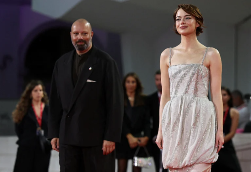 Film "Bugonia" dobio šestominutne ovacije u Veneciji: Emmi Stone već predviđaju trećeg Oscara