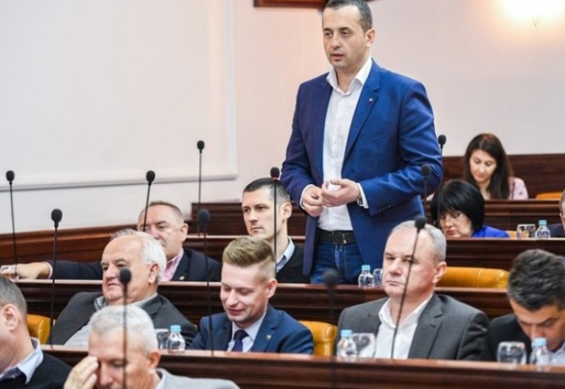 Postignut kompromis: Većina odustala od ukidanja poreza na nepokretnosti, Akvani 700.000 KM