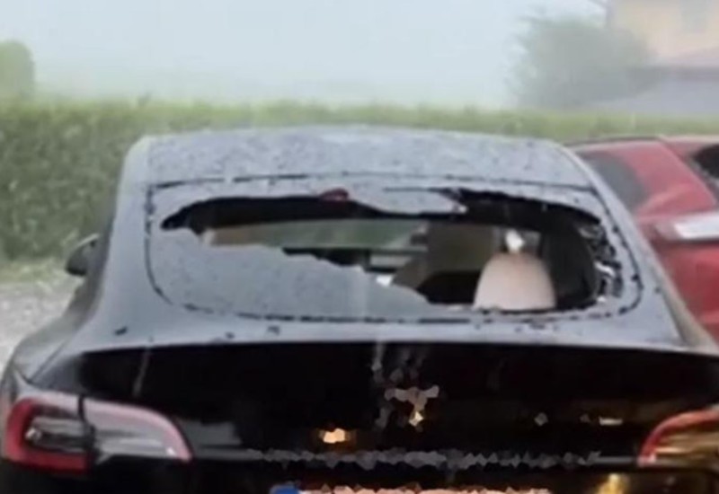 Led “razbio” teslu, društvene mreže komentarišu: “Rasplakala bih se…” VIDEO