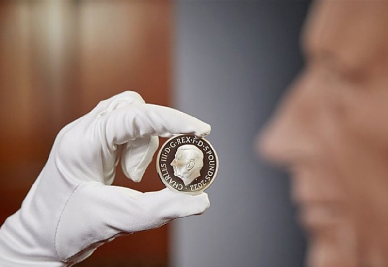 Portret kralja Čarlsa Trećeg na britanskim kovanicama