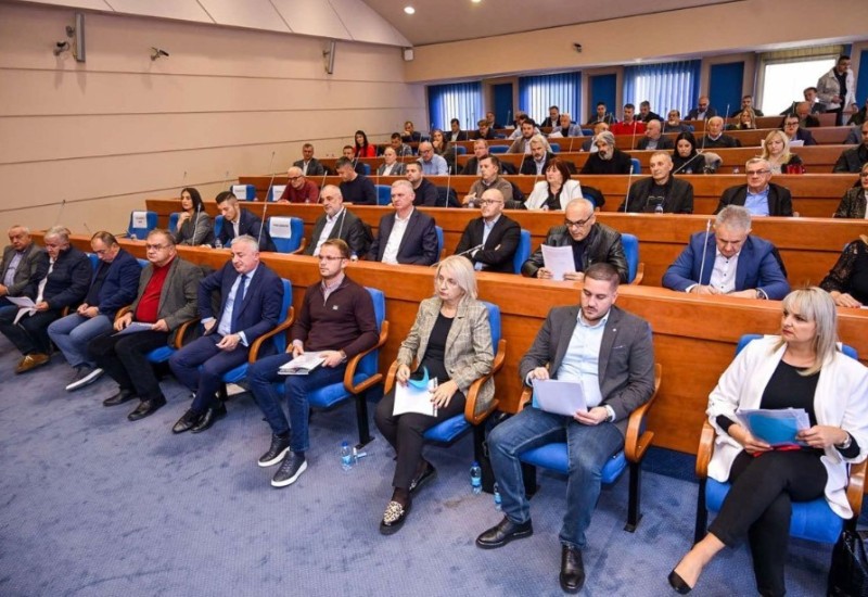 Ko će u fotelju predsjednika PDP-a?