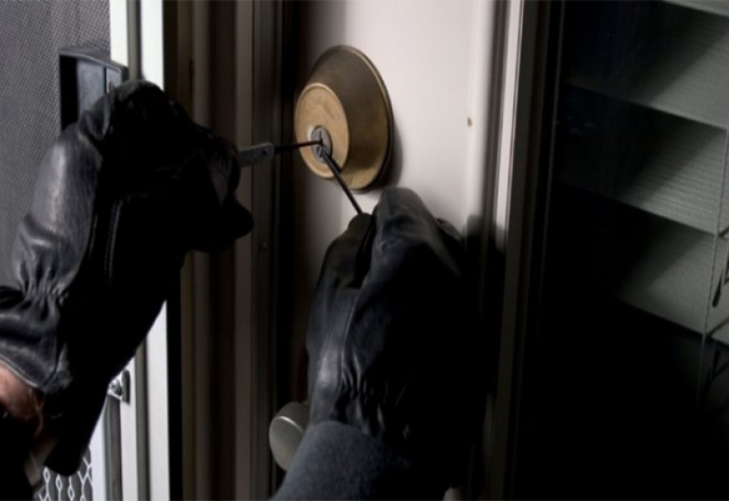 Srpčanin osumnjičen da je sa maloljetnicima provalio u dvije kuće, šteta oko 25.000 KM