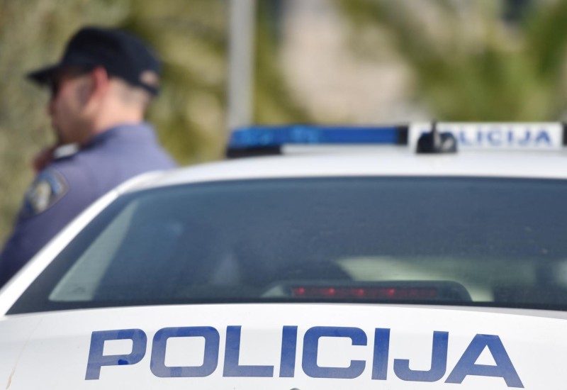 Policija oduzela vozilo zbog 55.414 KM dugovanja za prekršaje