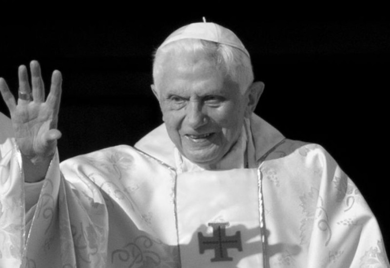 U Vatikanu preminuo papa emeritus Benedikt XVI